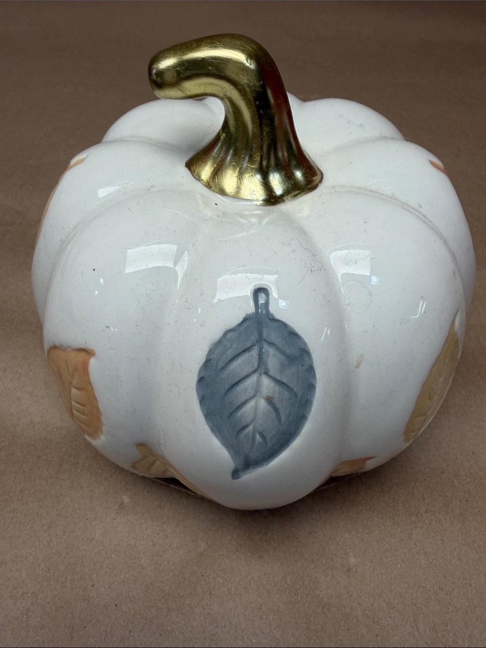 Ceramic White Pumpkin Figurine with Gold Stem and Leaf Motifs